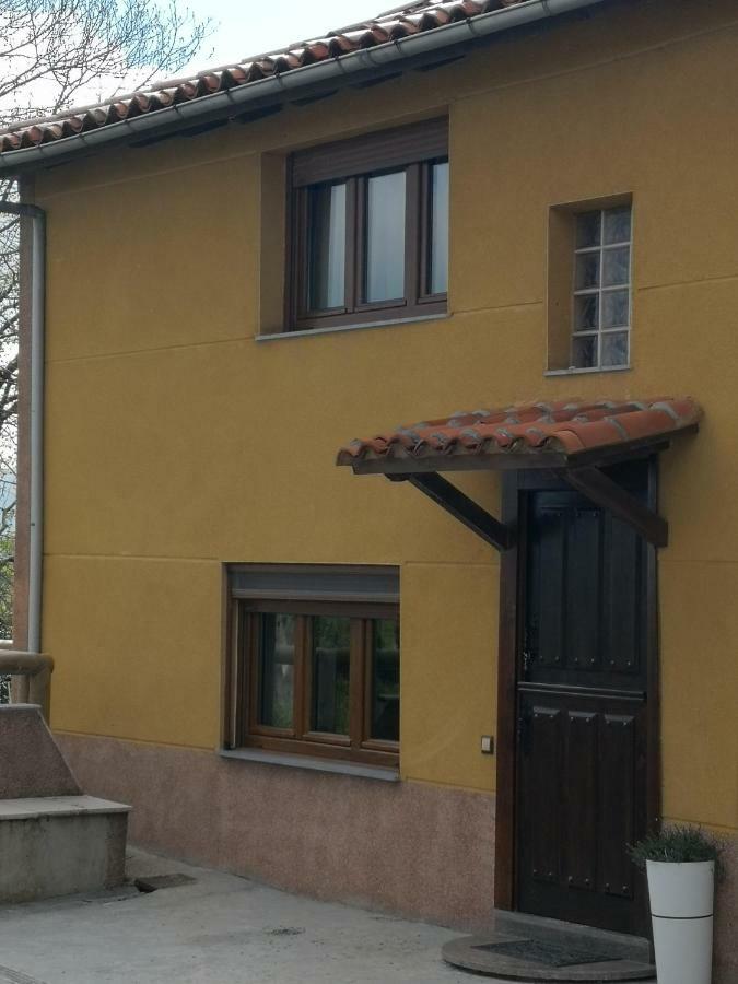Casa Nueva Guest House Салас Екстериор снимка